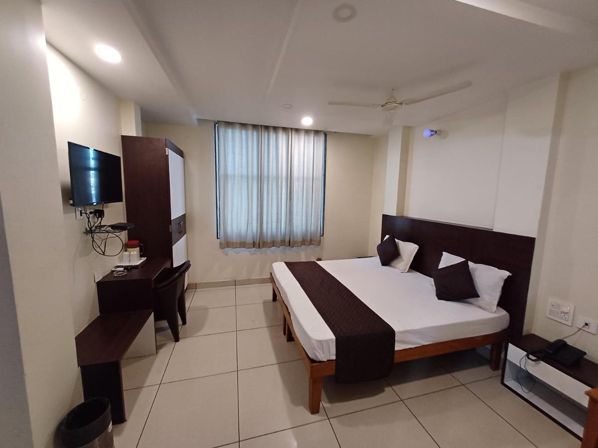 Hotel Rashika Palace Džajpur Exteriér fotografie