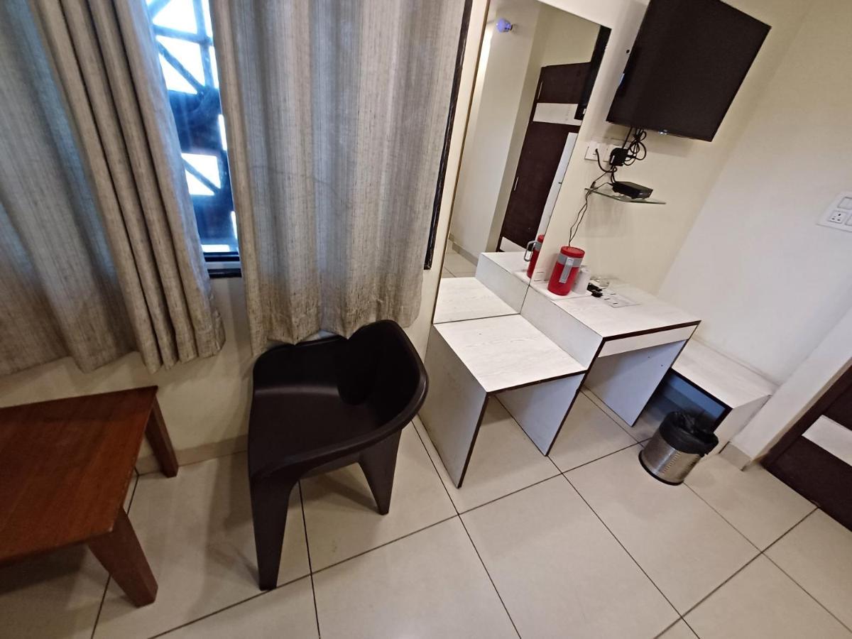 Hotel Rashika Palace Džajpur Exteriér fotografie