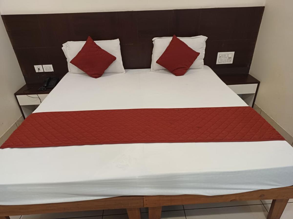 Hotel Rashika Palace Džajpur Exteriér fotografie